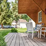 1 Bedroom Front In Pobierowo